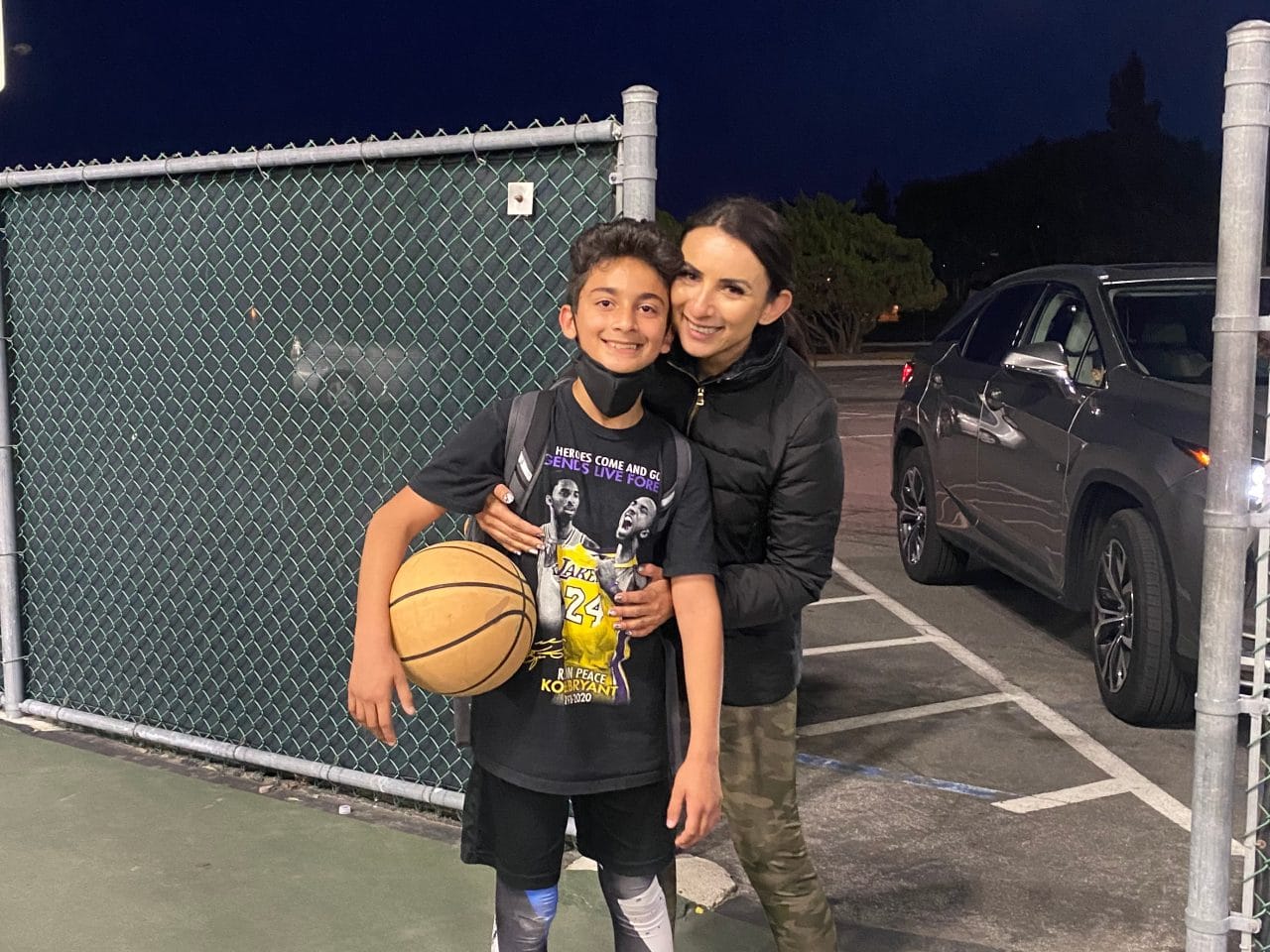 Family photo of the people who left the review.