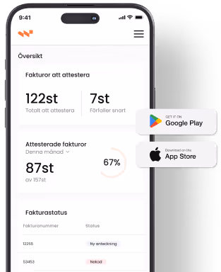 Mobilskärm som visar en Winvoice appöversikt med fakturor att attestera, antal fakturor, procentandel attestering och fakturastatuslistor samt knappar för att ladda ner från Google Play och App Store.