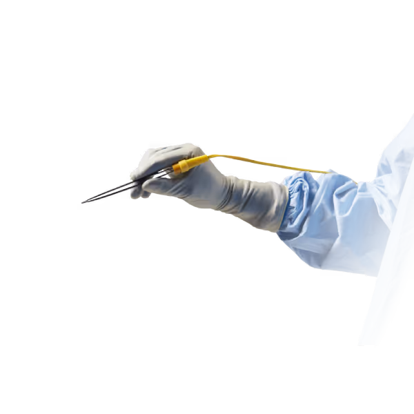 Surgeon using bipolar forceps