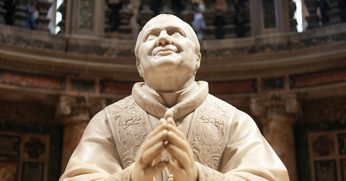 Between a rock and a hard place: papal authority, obedience and the limits of infallibility