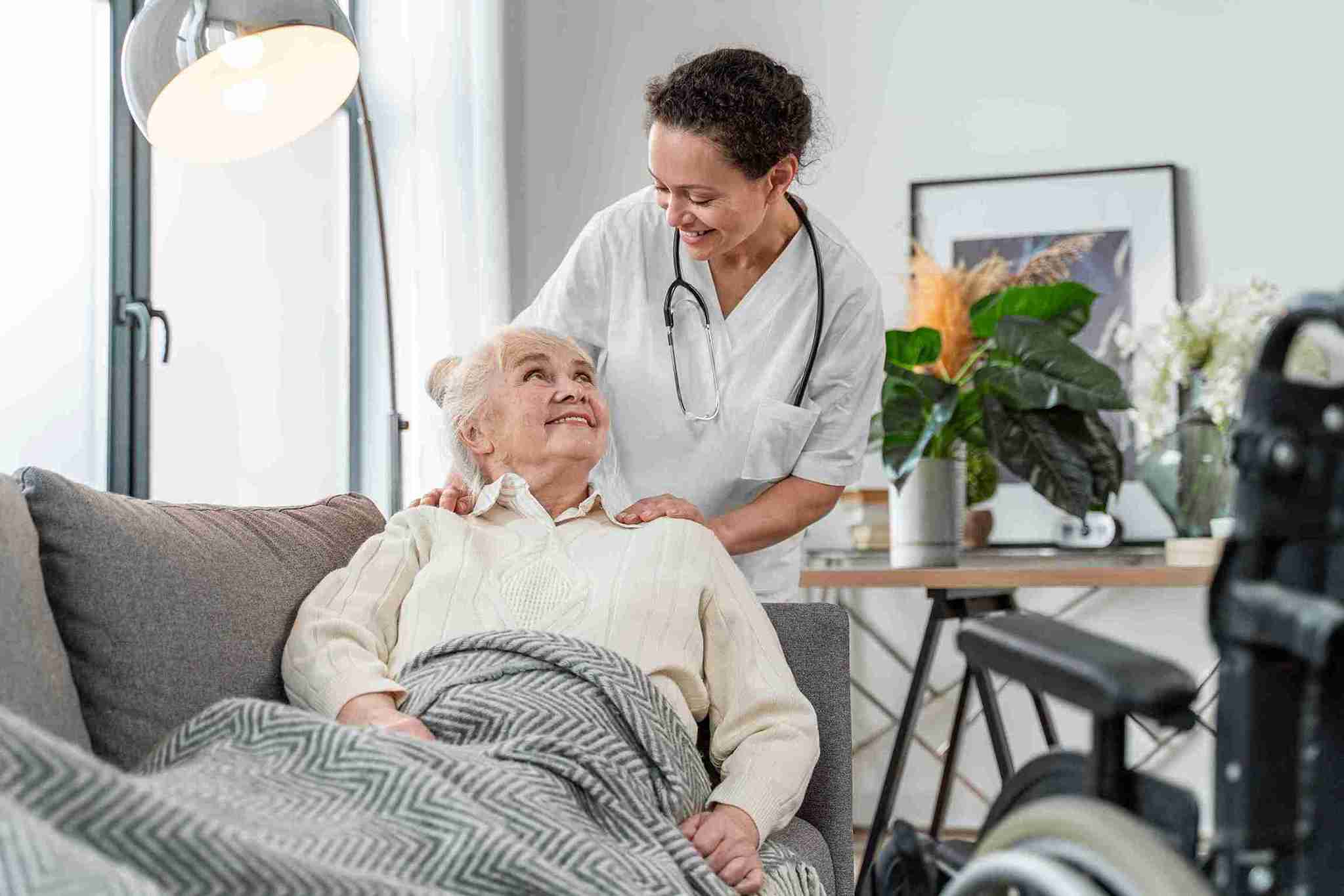Difference Between Palliative Care and Hospice