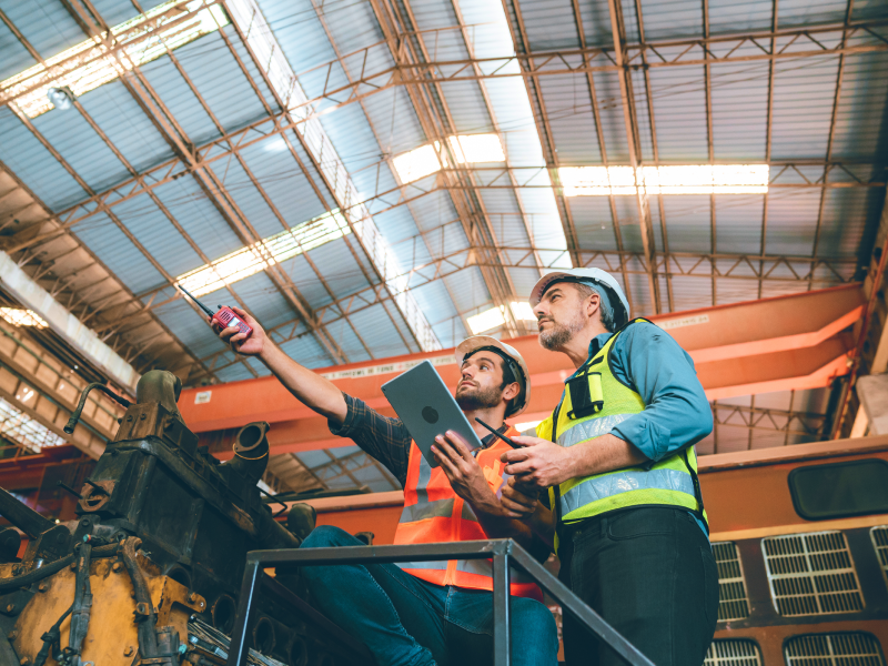 Image showing factory workers using tablets running Bento MDM software