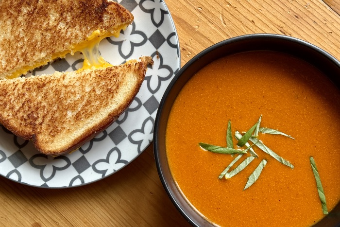 Simple & Creamy Tomato Soup