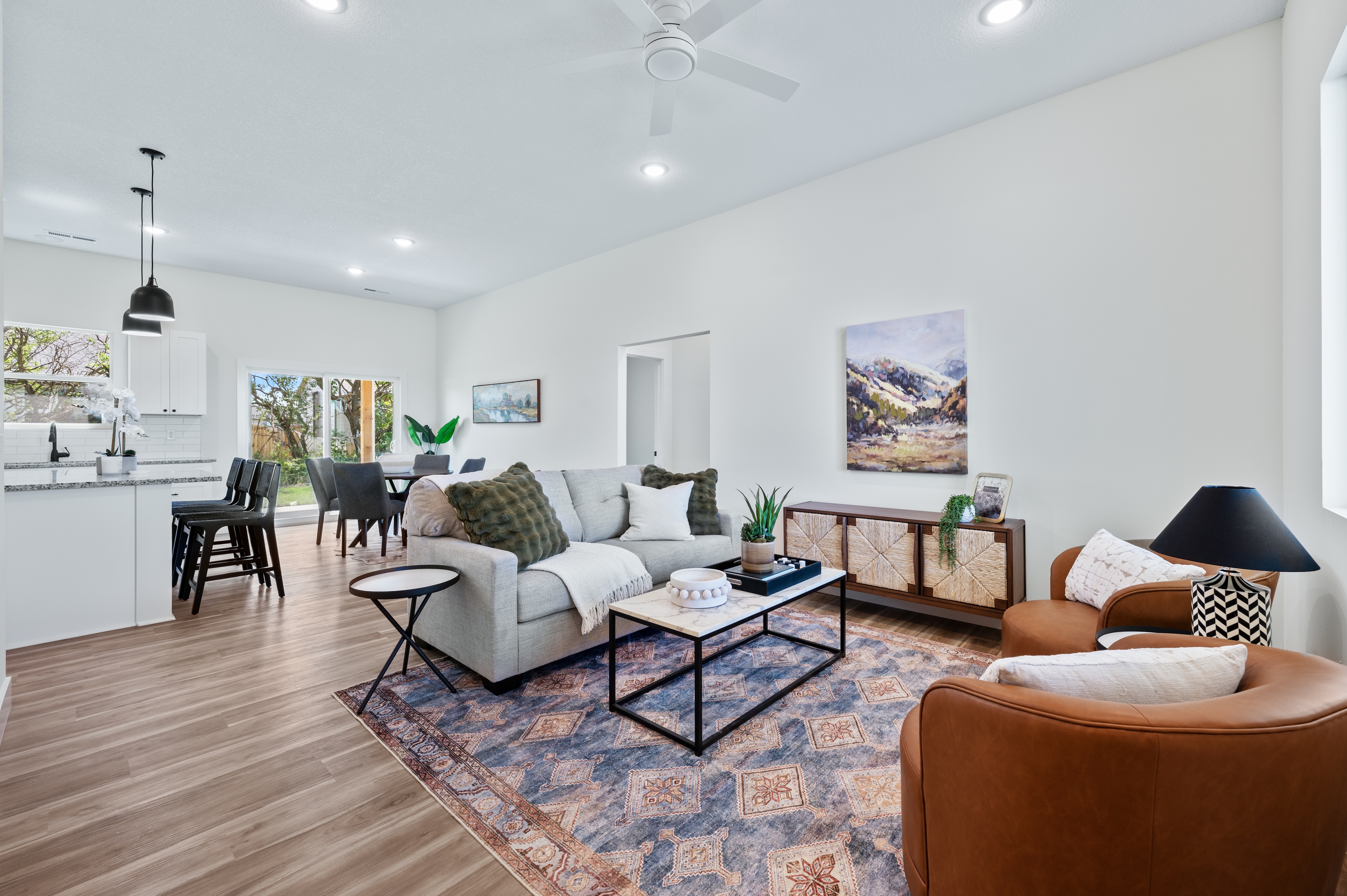 Briarbrook Feature 1 Living 1