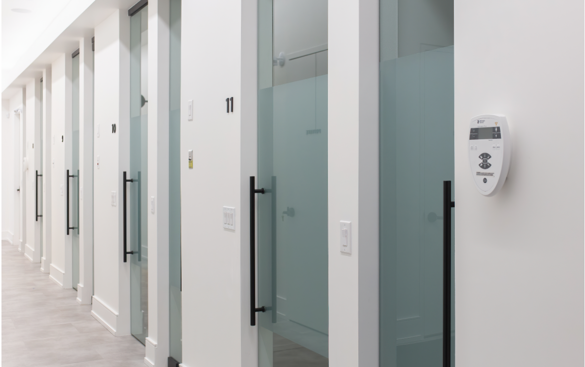 [background image] image of contact center space (for a data analytics and business intelligence)