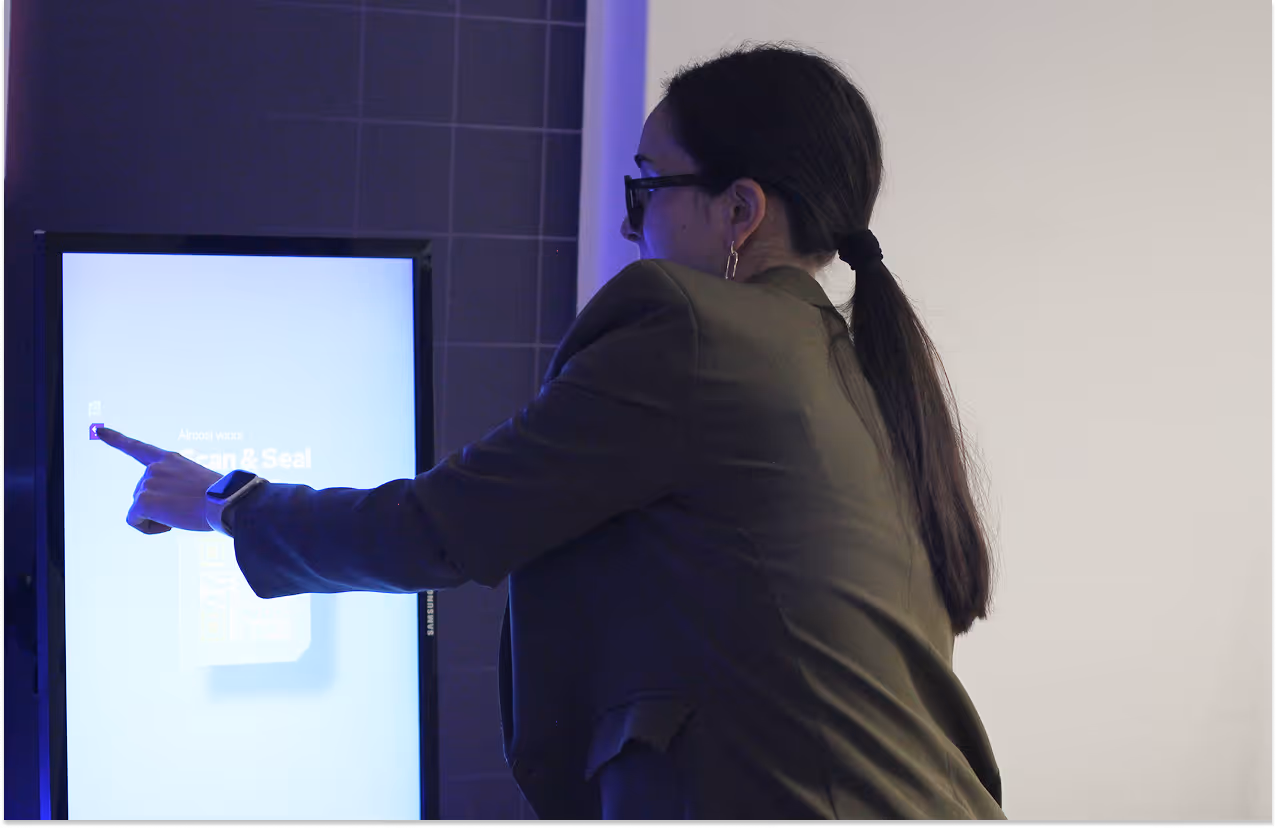 Digital agency professional using interactive screen | Innovative e-commerce development