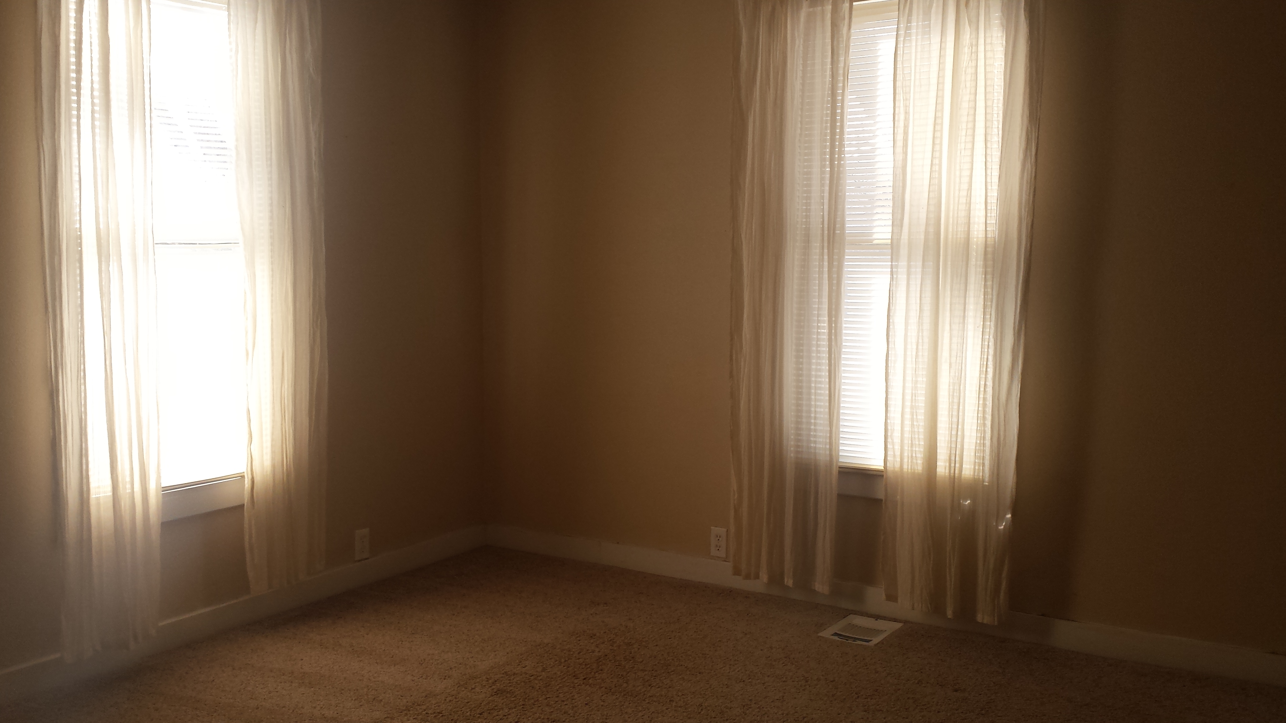 Charming 2 Story -  REDUCED PRICE27