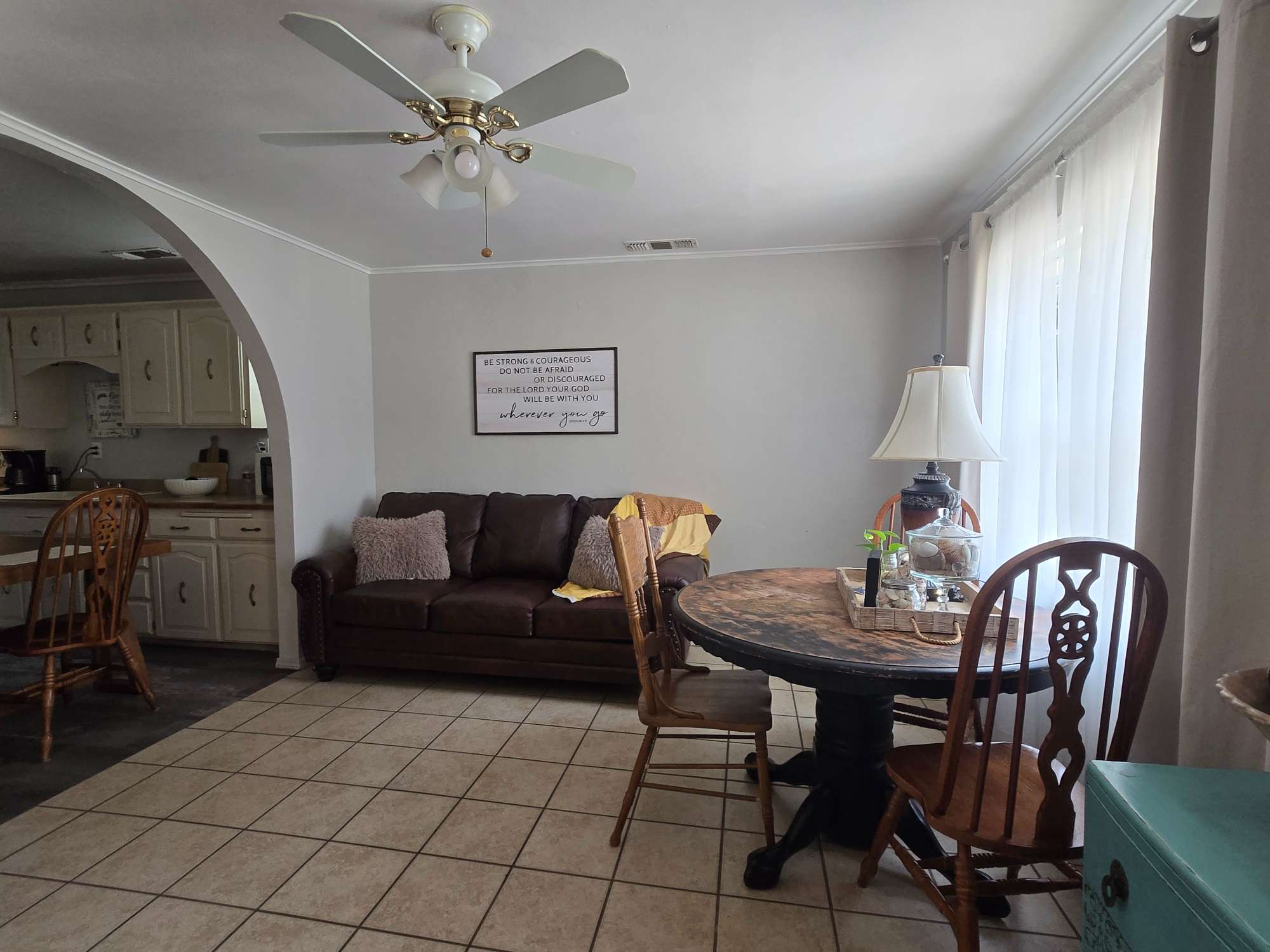 Cozy Home on a Large Lot Living Room 2