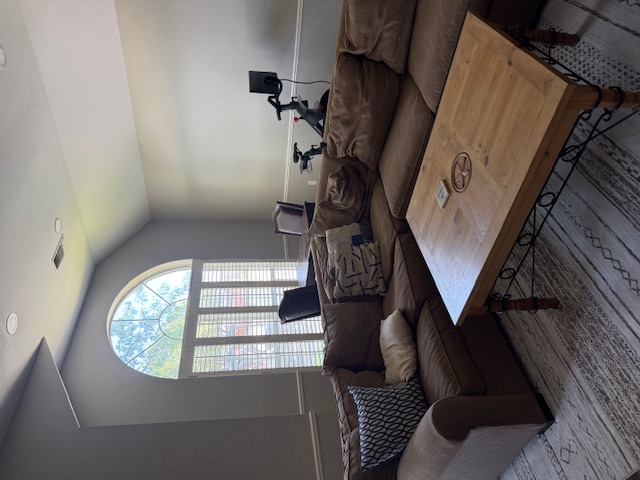 Close to Perfect Den 2