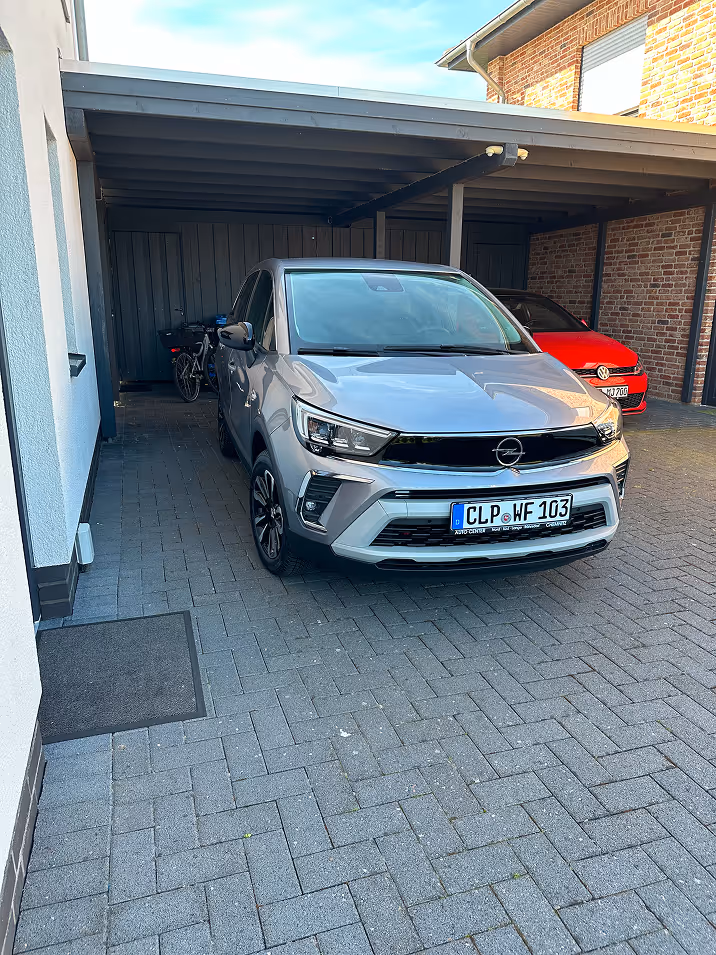 Opel Crossland von vorne