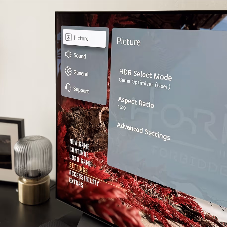 LG OLED TV showing HDR Game Optimizer mode