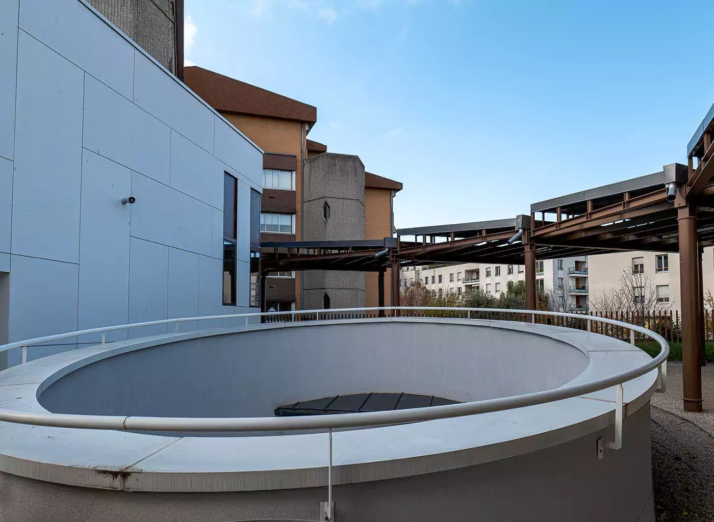 Vue passerelle du Lycée