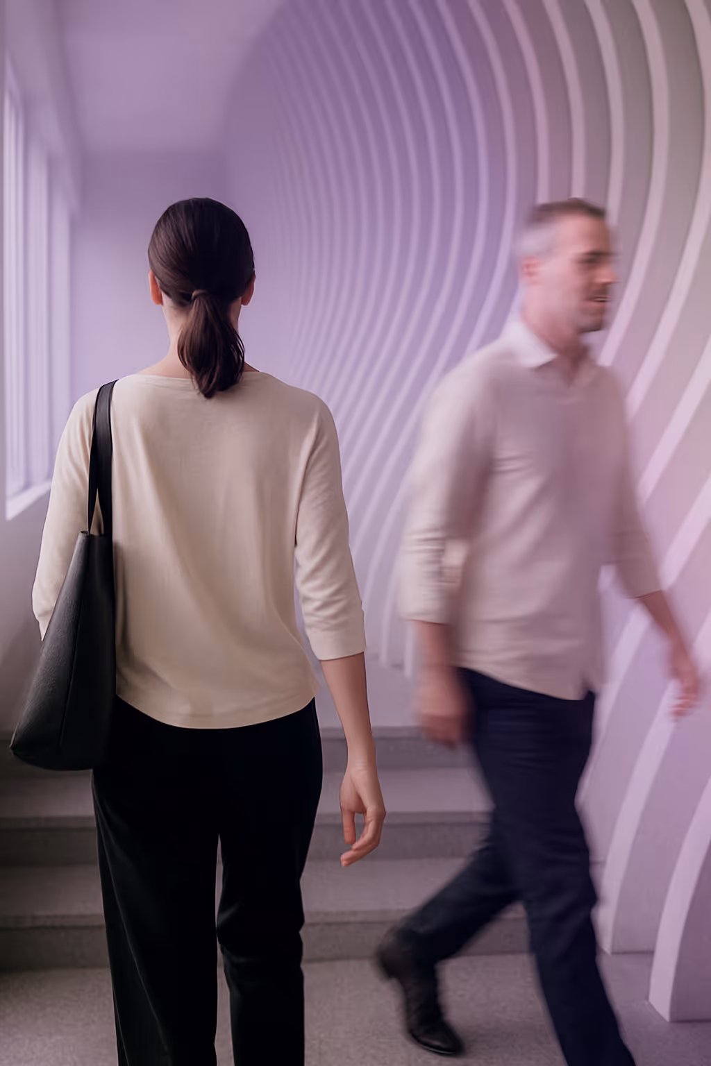 Picture illustrating of two people walking in a modern workspace - Sparagus.