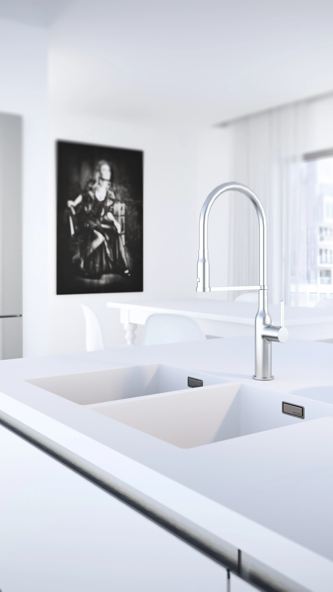 Moderner weißer Doppelspülbecken mit gebürstetem Metallarmatur in einer hellen, minimalistisch eingerichteten Küche.