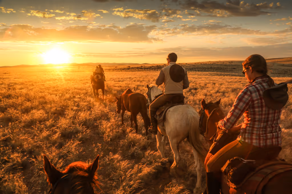 Namibia Desert Crossing Long Horse Riding Trip