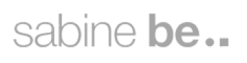 Logo minimale in grigio con il nome Sabine Be