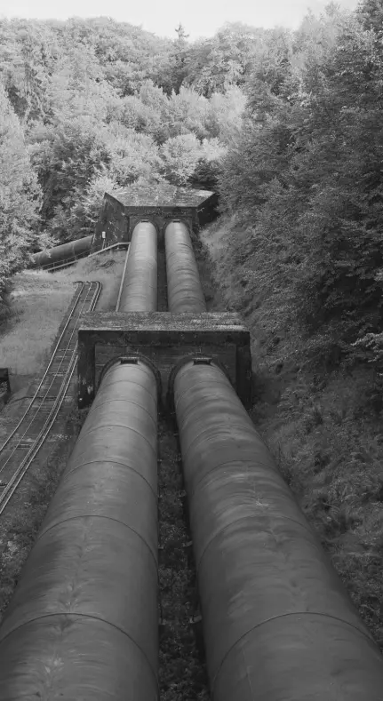 pipeline pipes side by side