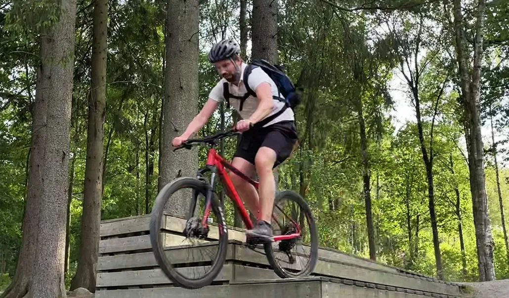 ”Alla är extremt drivna på Fiwe. Vi är målmedvetna och jobbar hårt för att stärka sammanhållningen såväl på som utanför jobbet.”