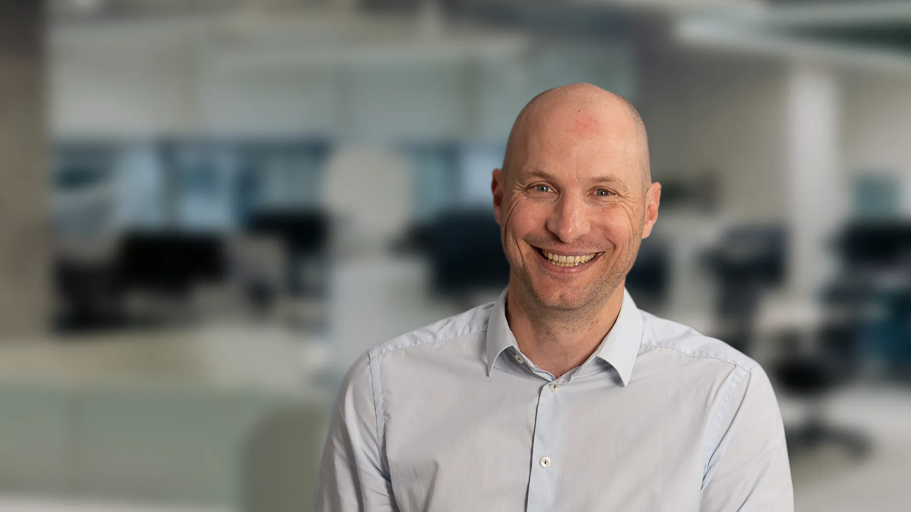 ”Det roliga med min tjänst är dess variation och flexibilitet. Varje dag möts man av nya utmaningar som utvecklar och inspirerar!”