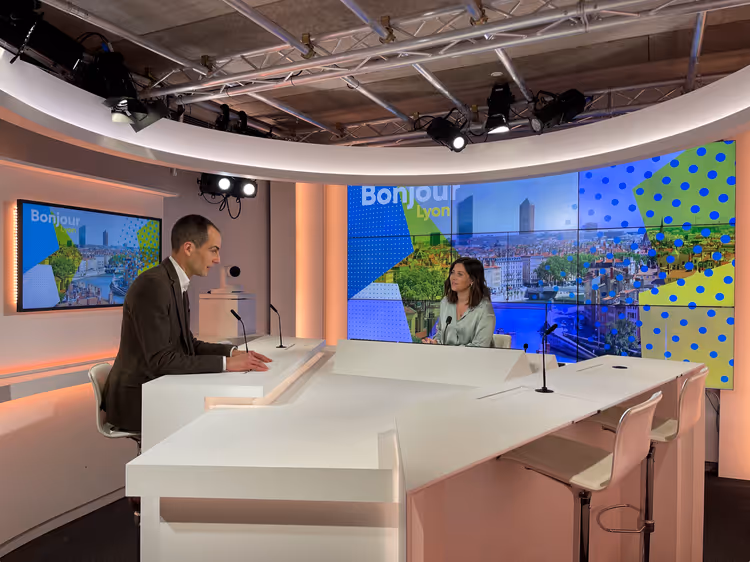 Emmanuel, CEO de DigitalKin, en interview sur le plateau de BFMTV