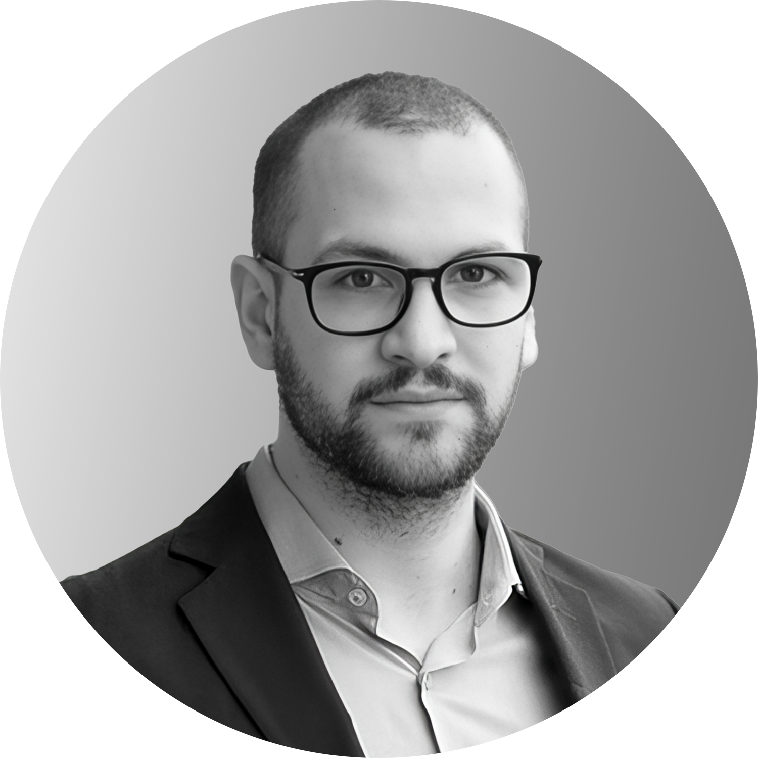 [headshot] image of customer (for a aviation service)