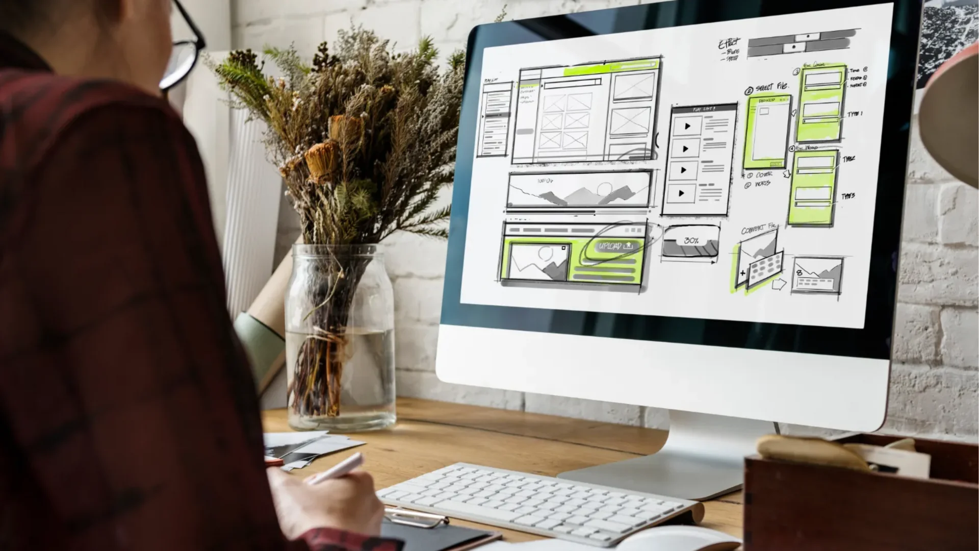How to Craft Landing Pages That Convert in 2025