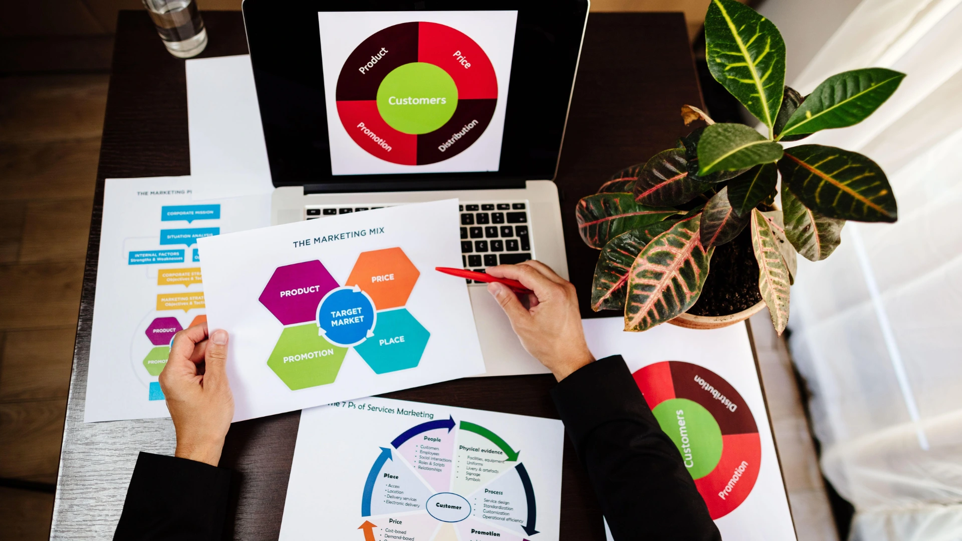 Seasonal Marketing Ideas for Local Businesses: Stand Out All Year in 2025