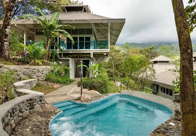 Casa Maracuya Amenities - outdoor pool