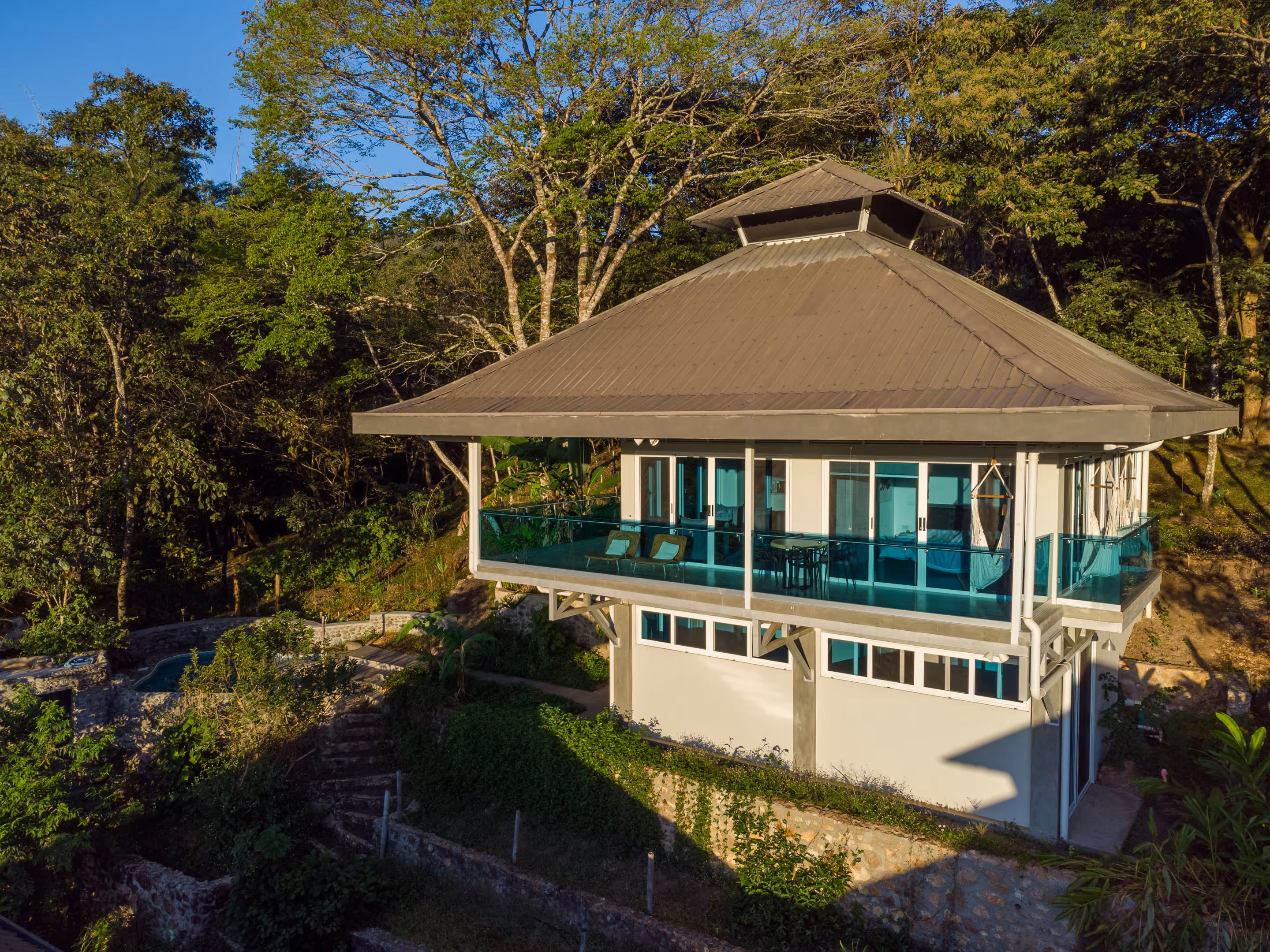 Casa Mono overlooking the Machuca Valley