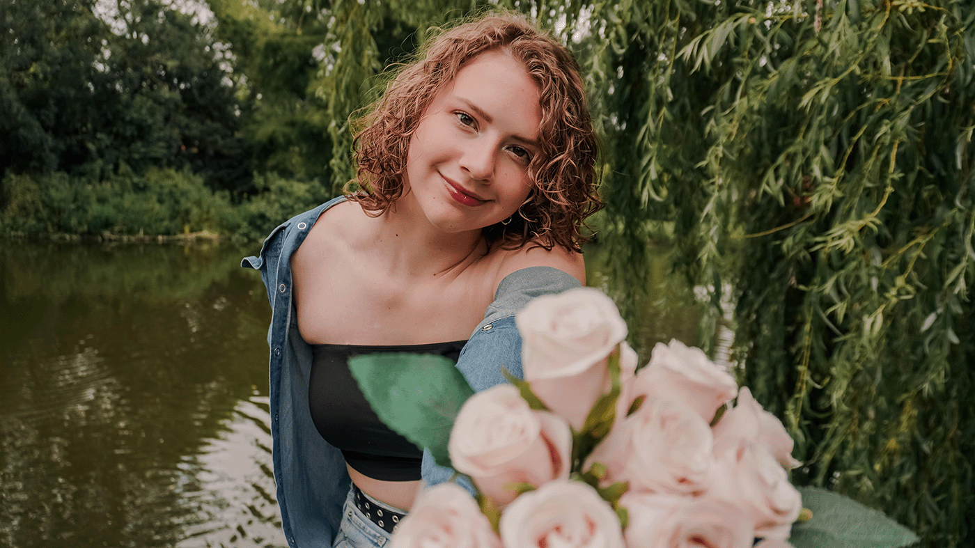 Silke + Hannah Hoogsteen