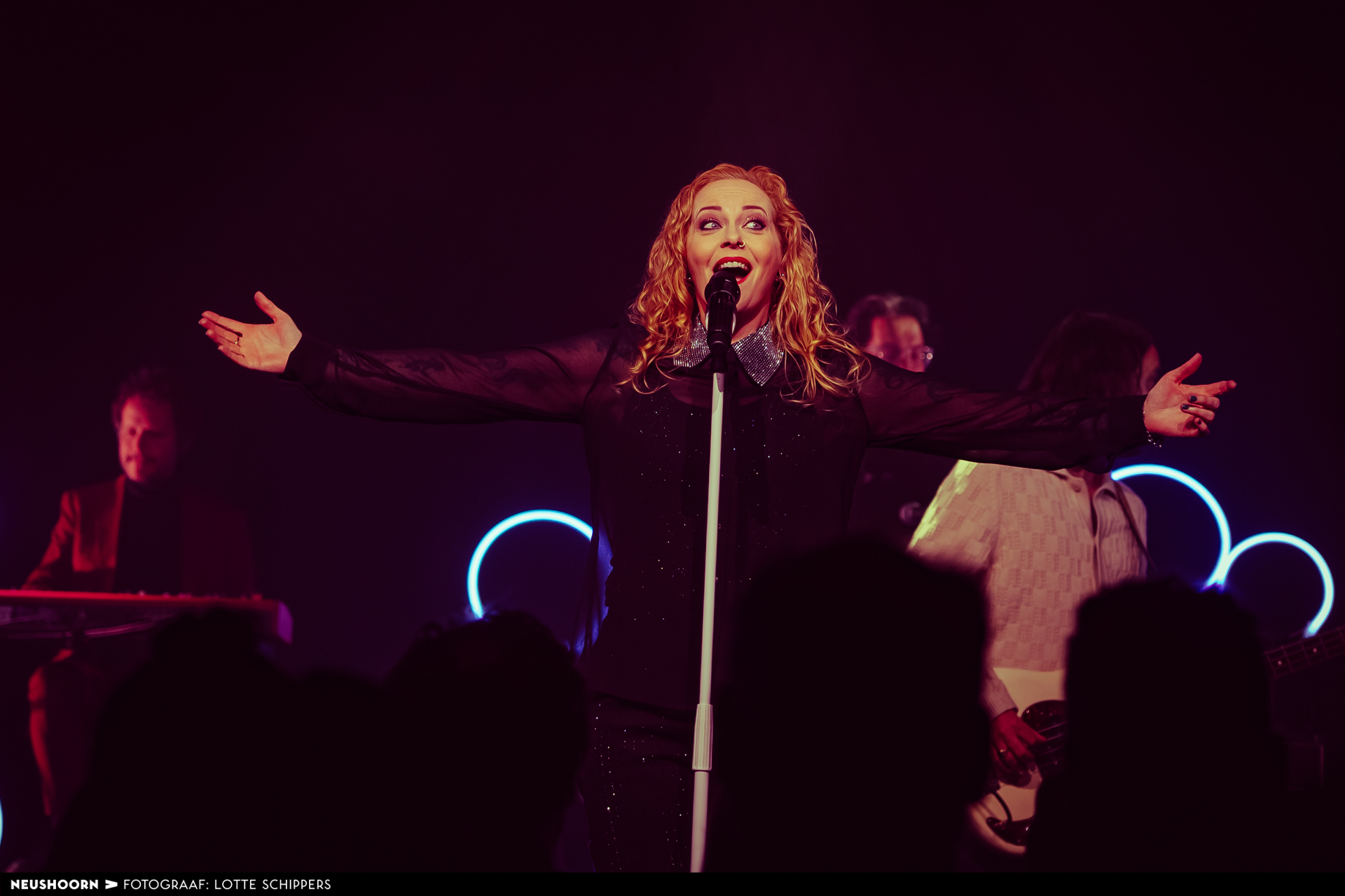 Anneke van Giersbergen