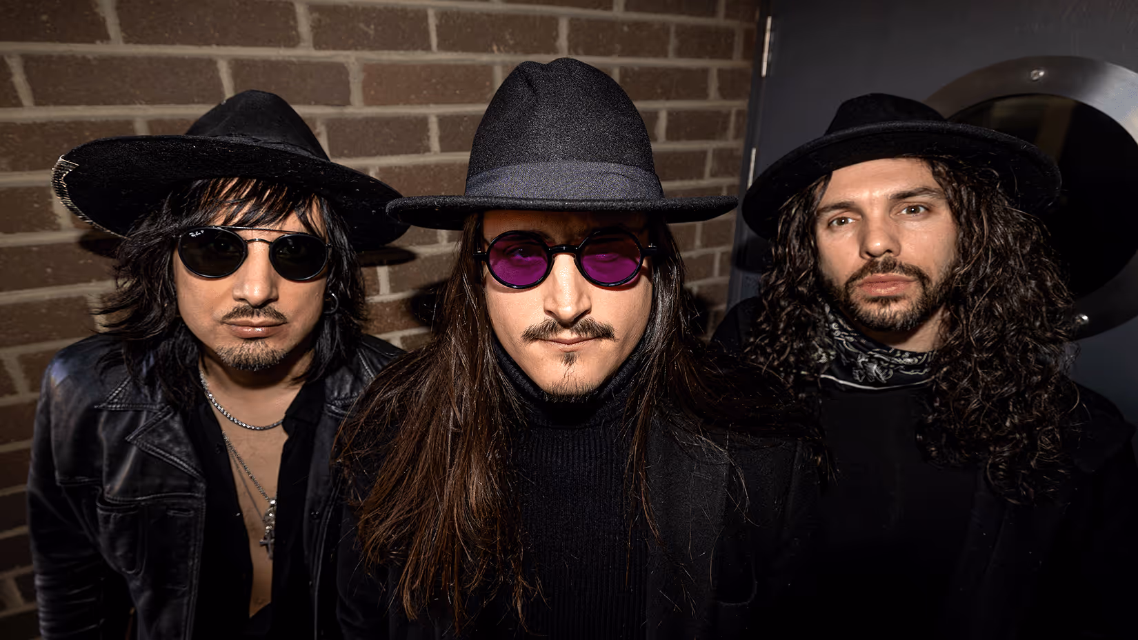 Into The Grave afterparty: The Motherz