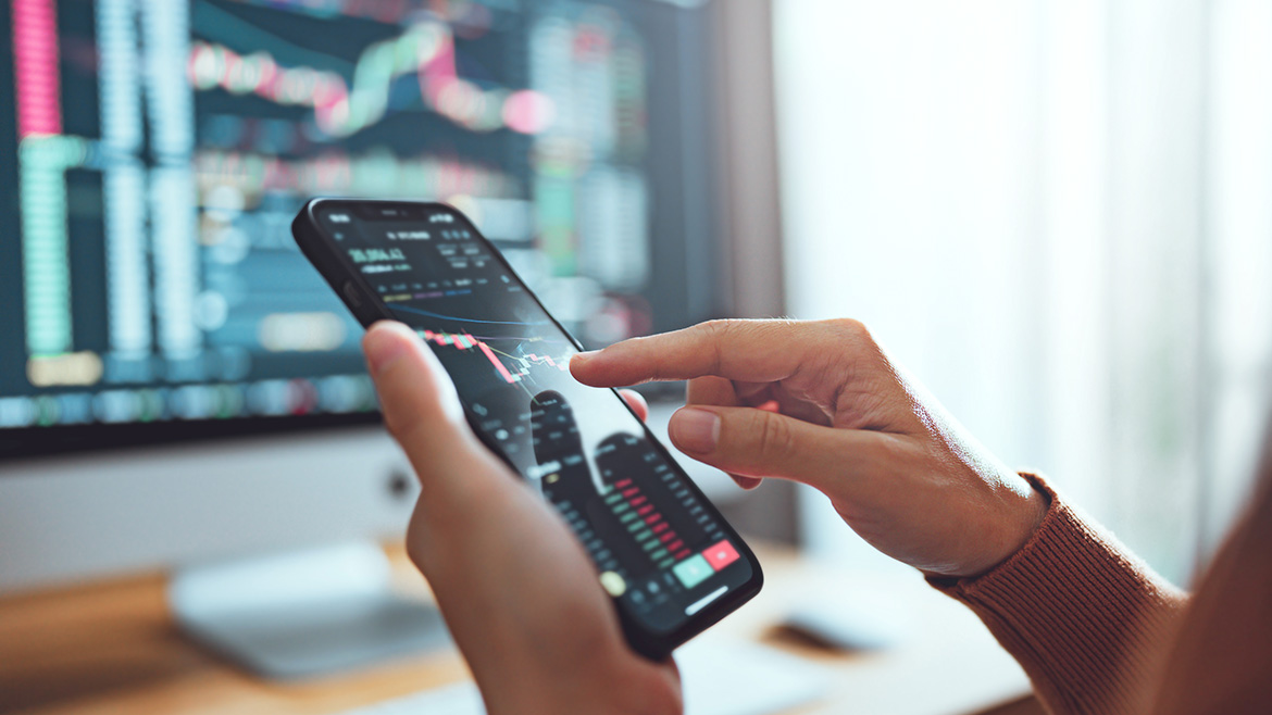 The world’s largest global temperature-controlled warehouse REIT began trading July 25 as a Nasdaq-listed company.