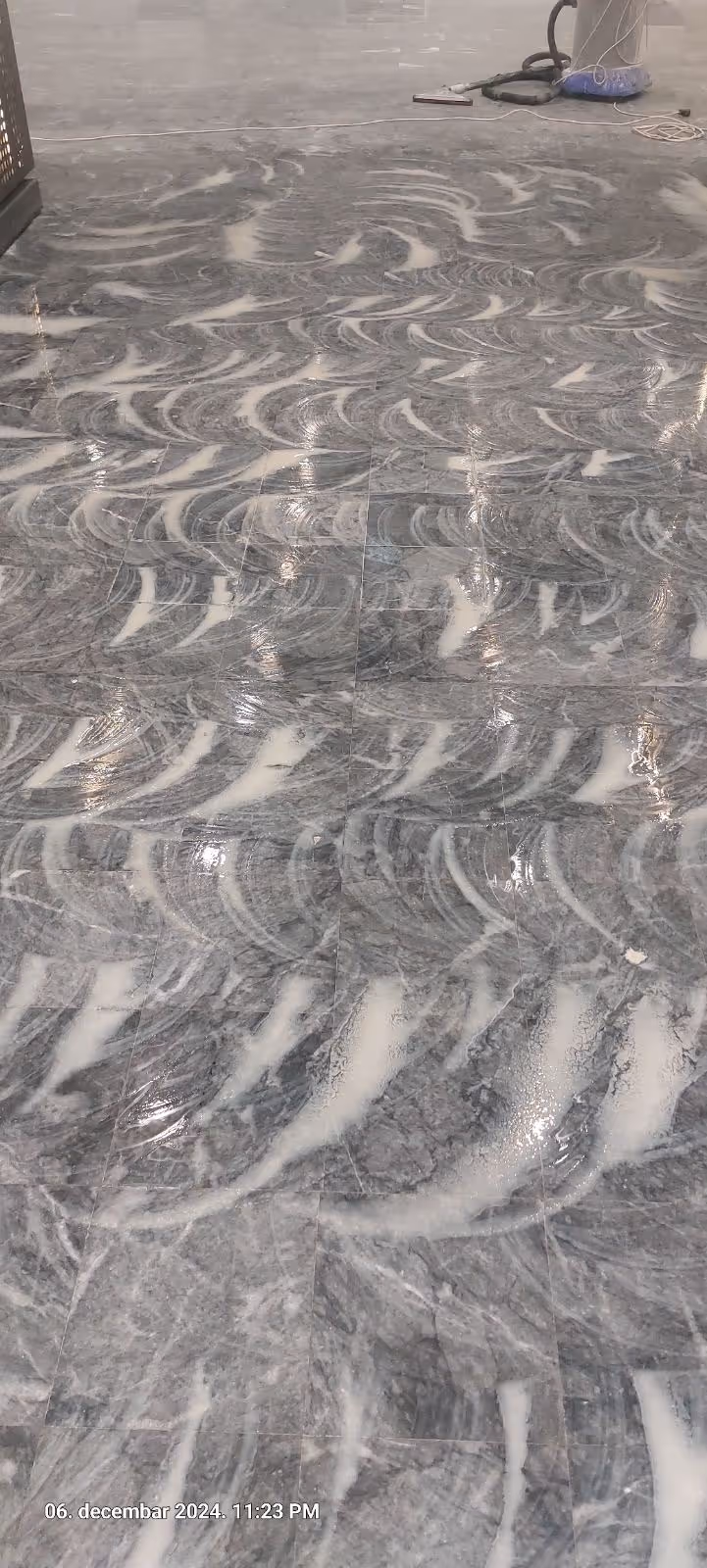 proces poliranja mermera u zgradi suda u beogradu