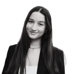 Sophia, Werkstudentin Deals bei Traun Capital