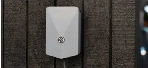 About Three sAFETY bOX iMAGE