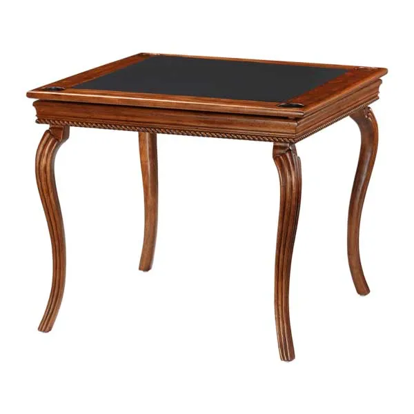 chess table with top on