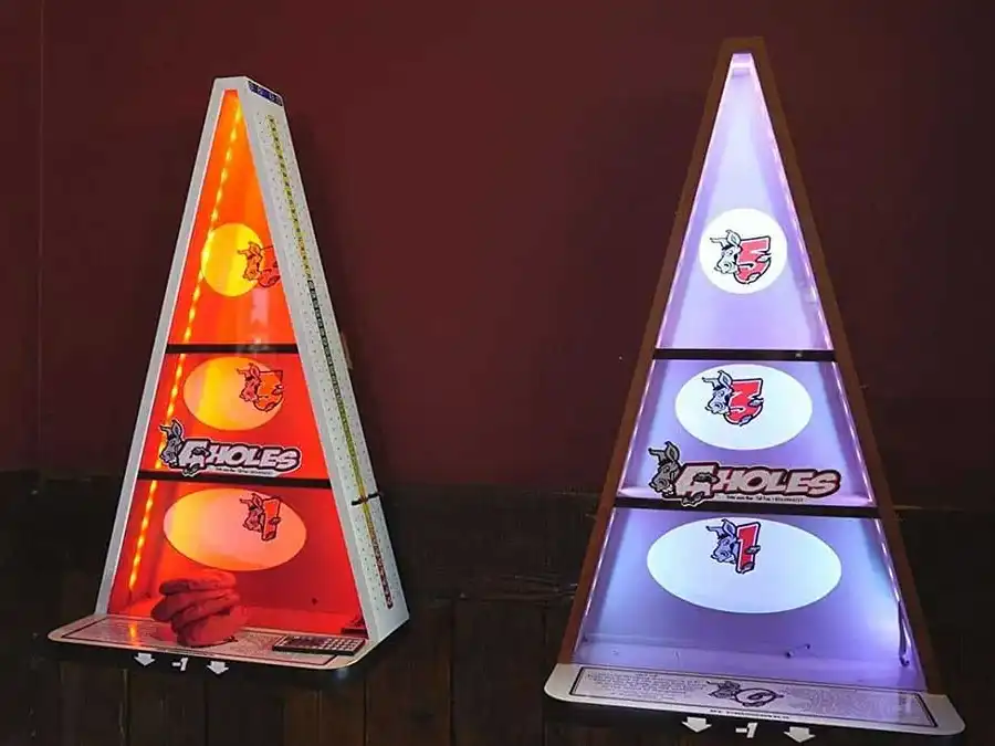 aholes, donkey toss game