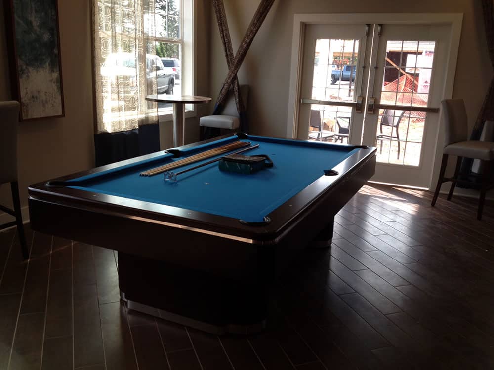 green pool table