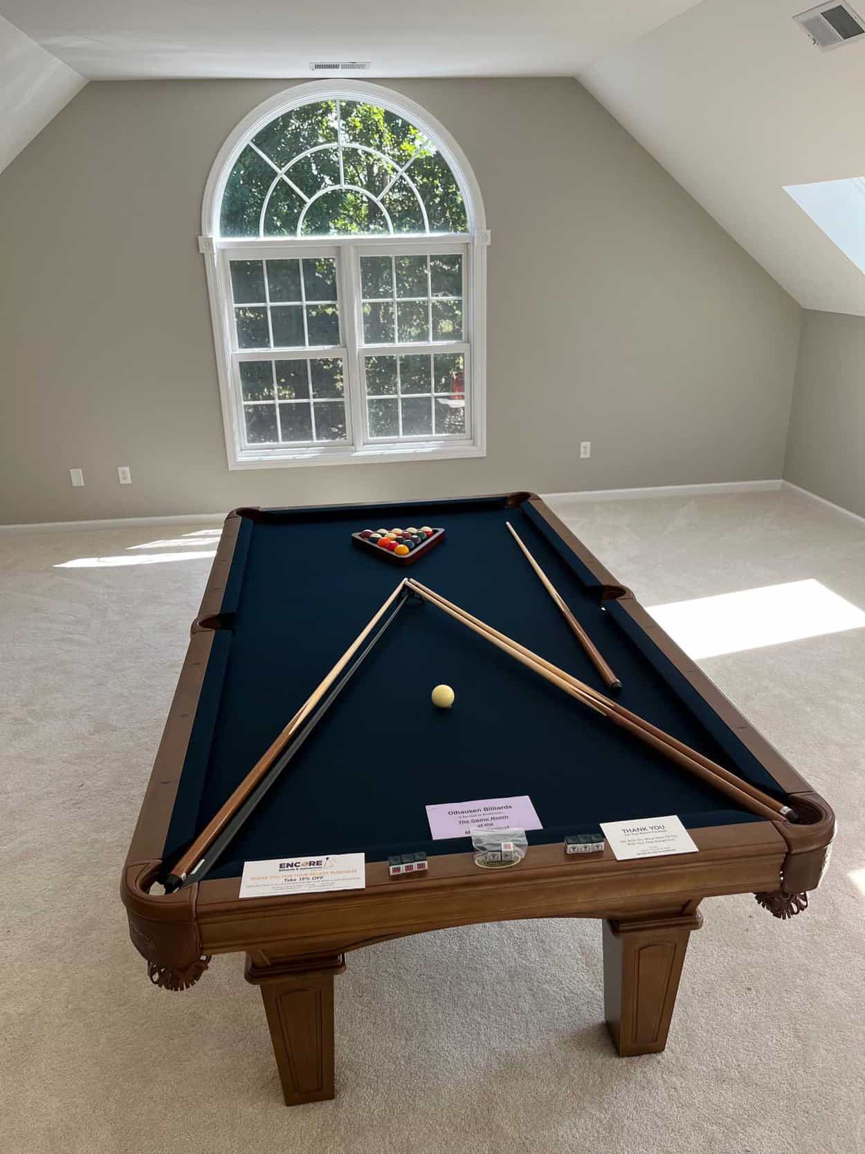 dark olhausenpool table