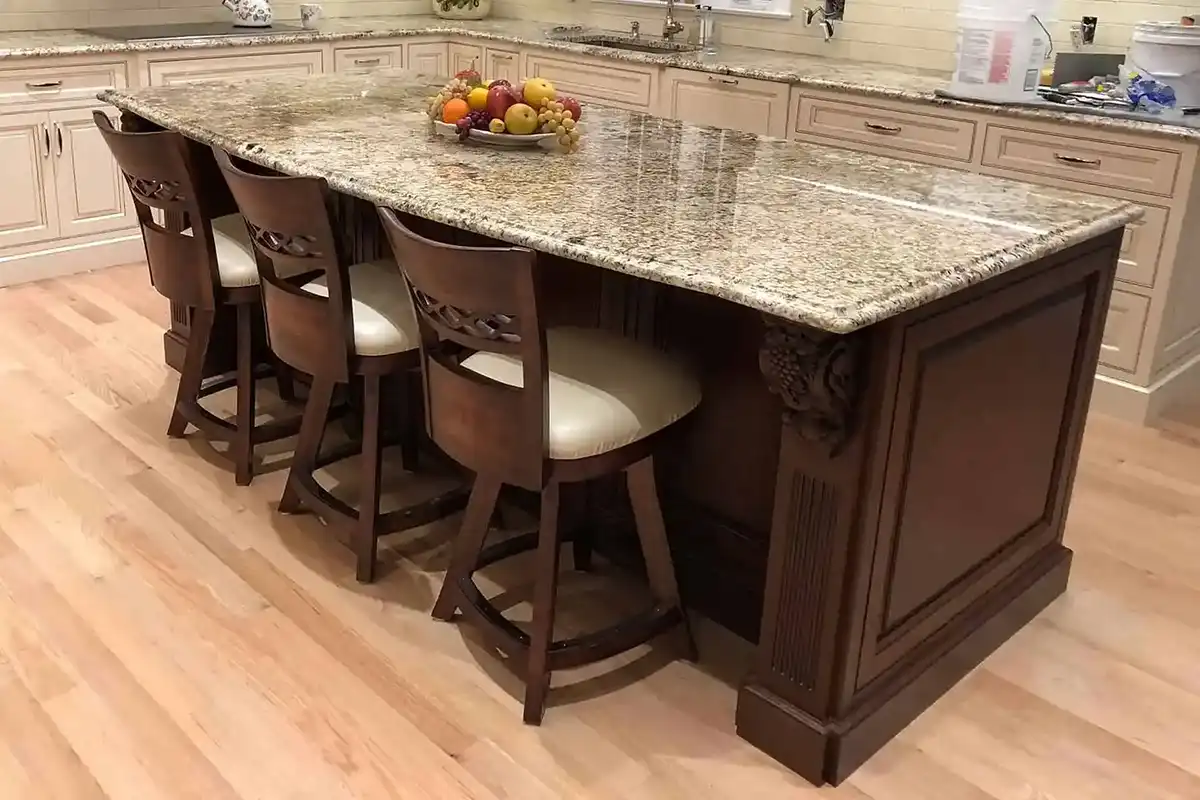 Enjoy extra seating at your kitchen island with our selection of stylish and comfortable bar stools. Choose from a variety of colors, materials, and designs to perfectly match your kitchen style.