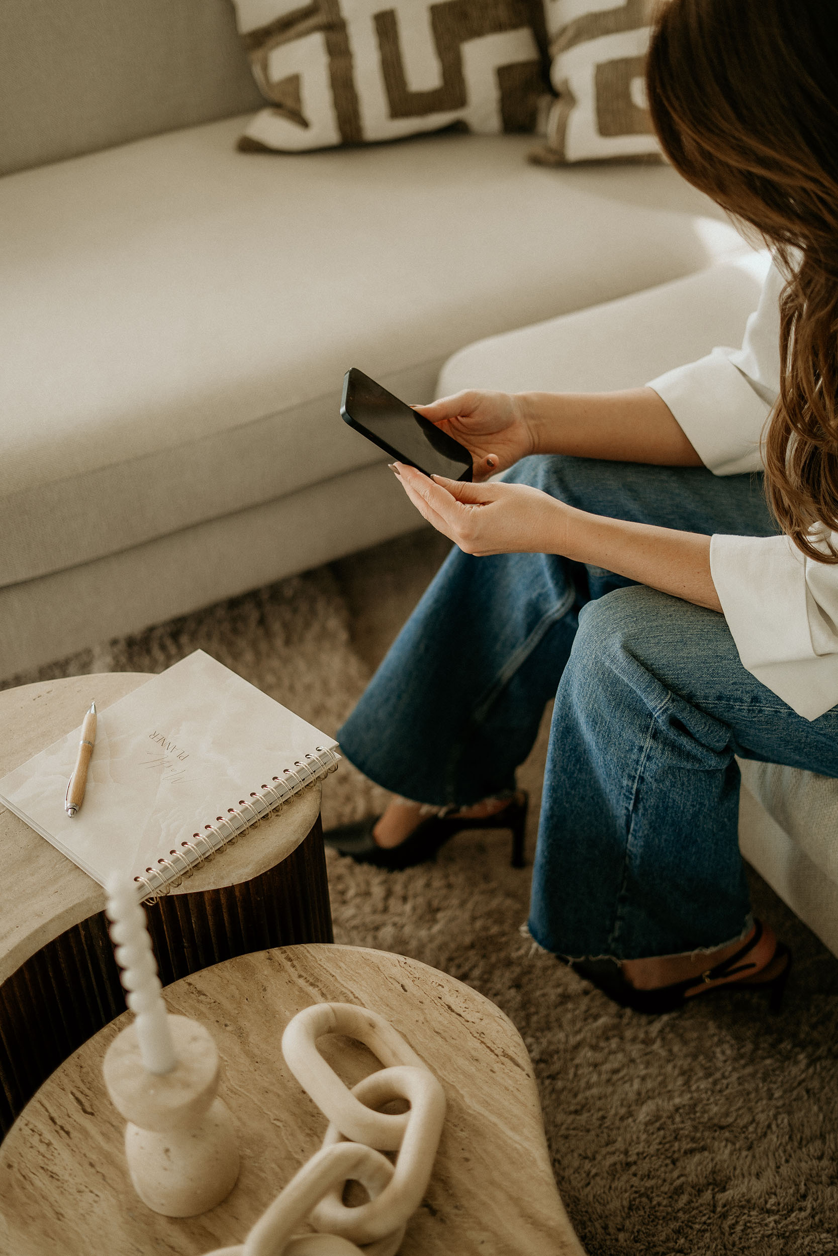 LOUVI-Esther-Website 