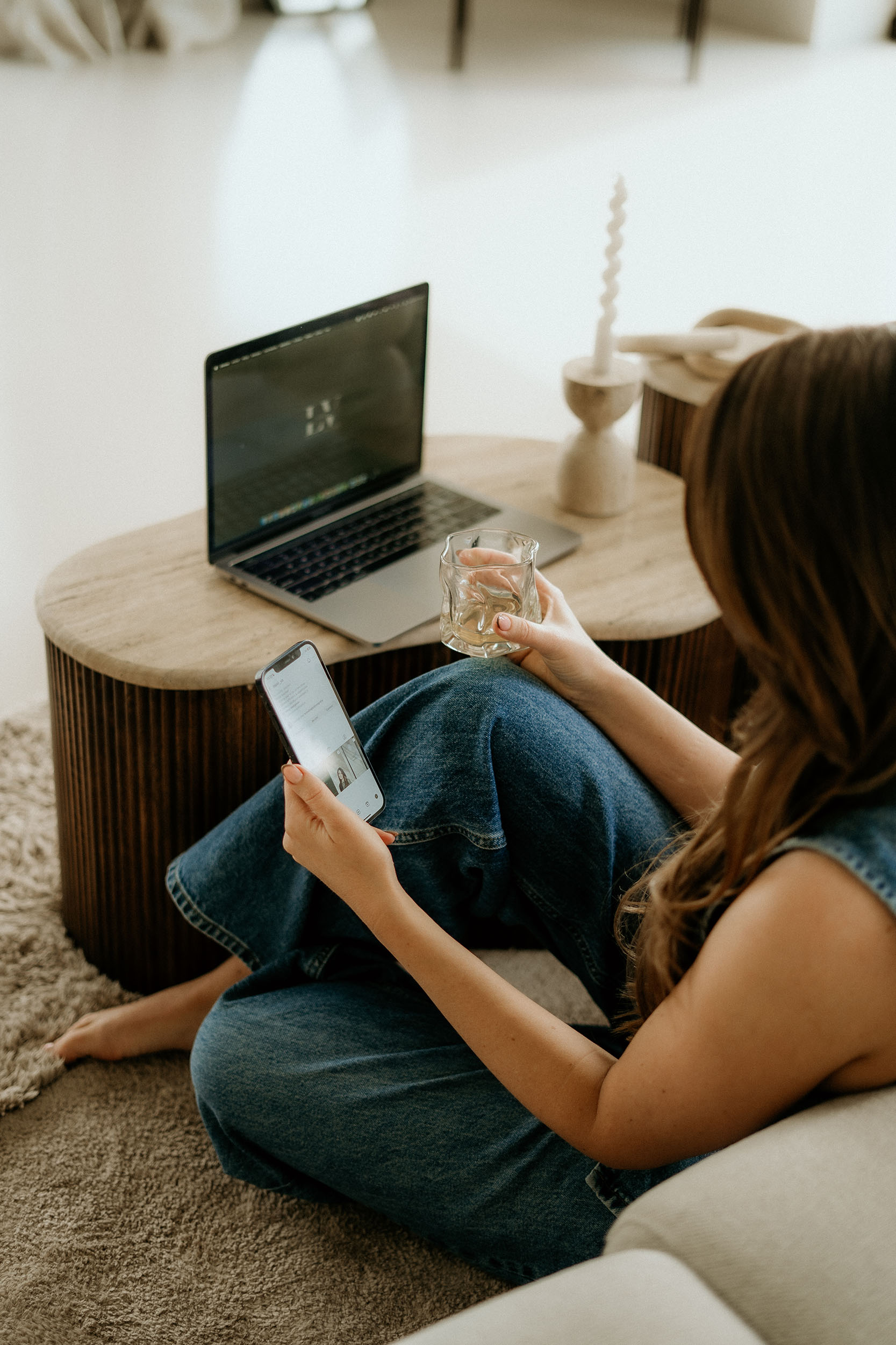 LOUVI-Esther-Website 