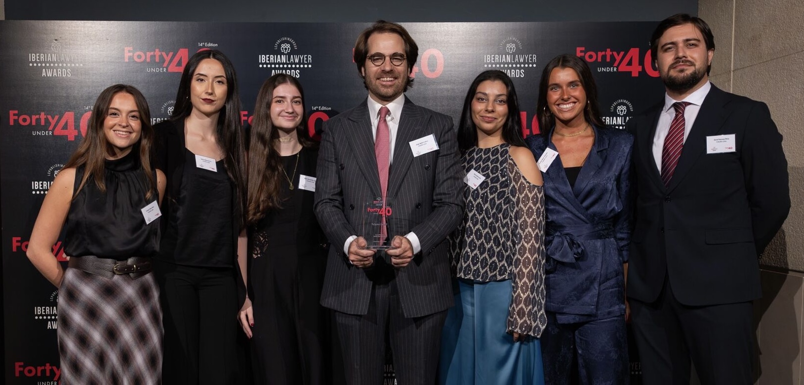 Team von Fukuro Legal erhält den Iberian Lawyer 40 Under 40 Award als Team des Jahres im Bereich Wirtschaftskriminalität