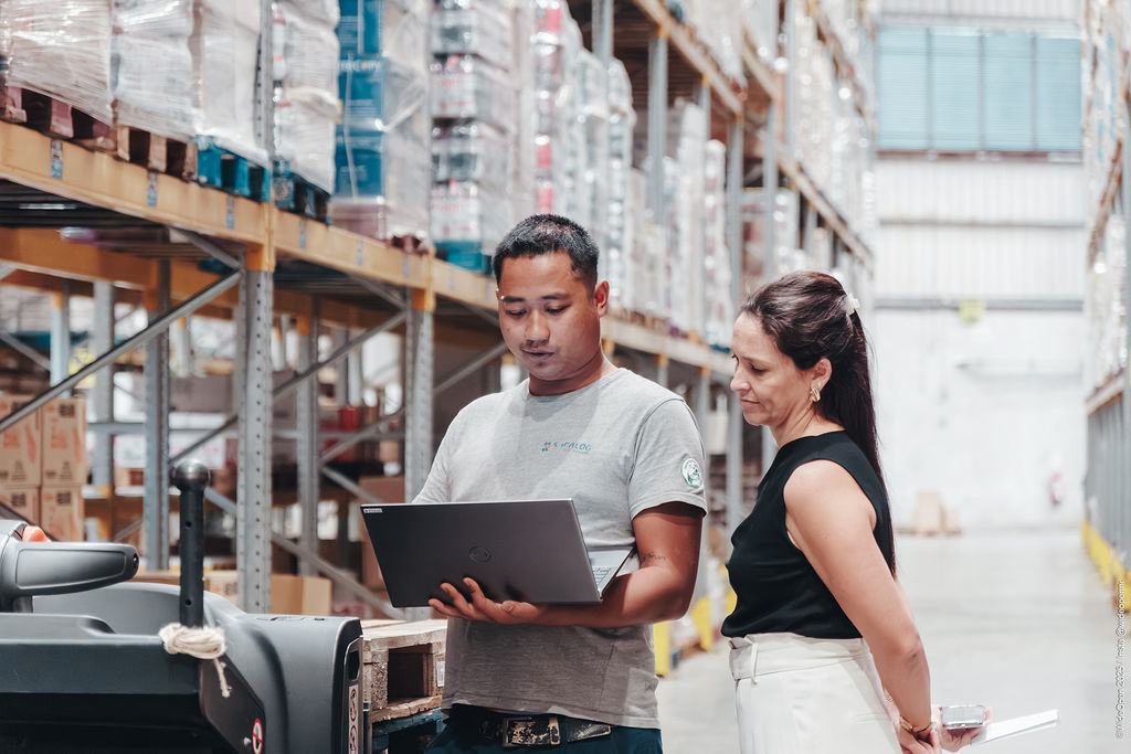 image of loading cargo (for a trucking company)