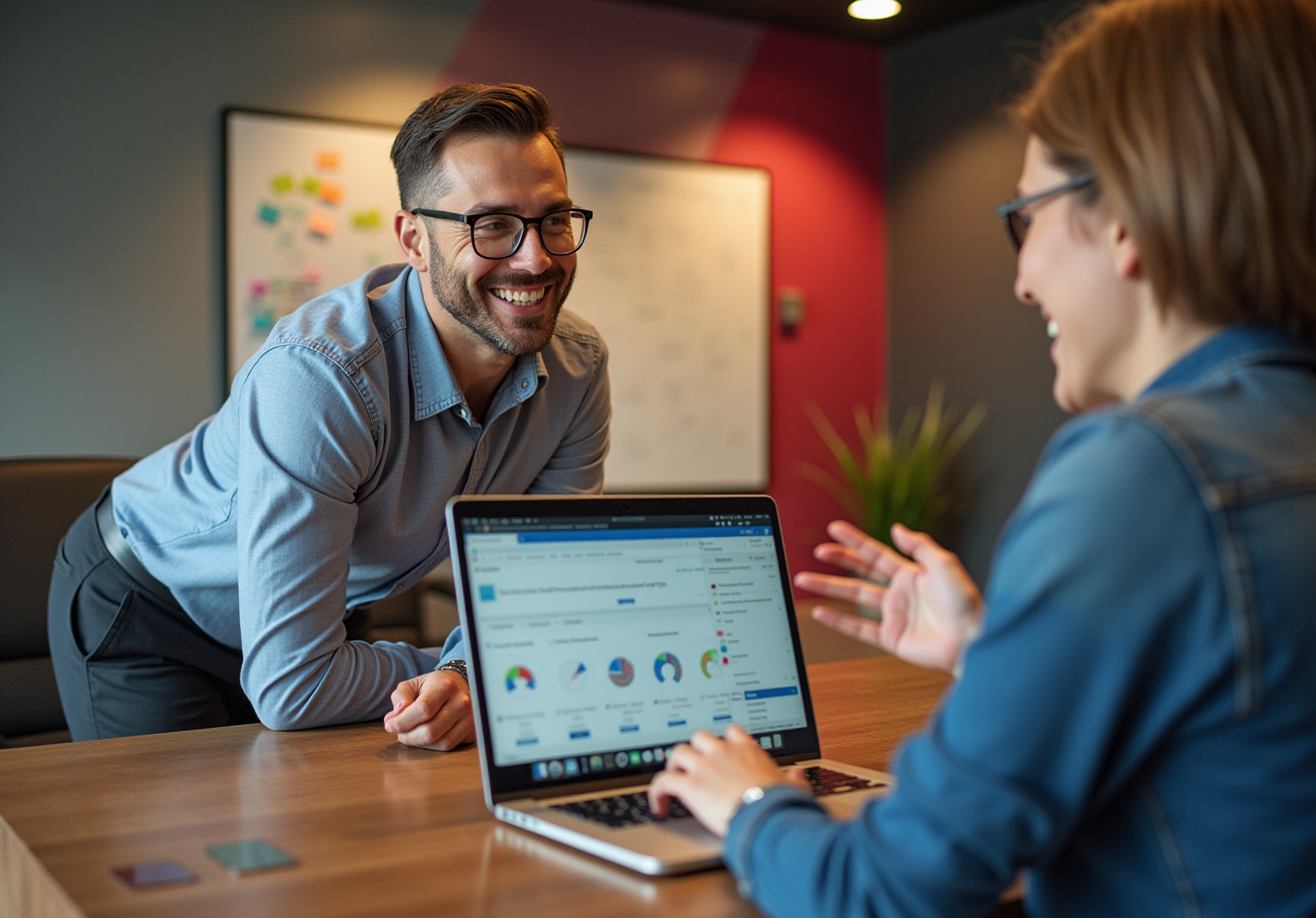 4 Best Practices for Talking to Customers Effectively in Sales