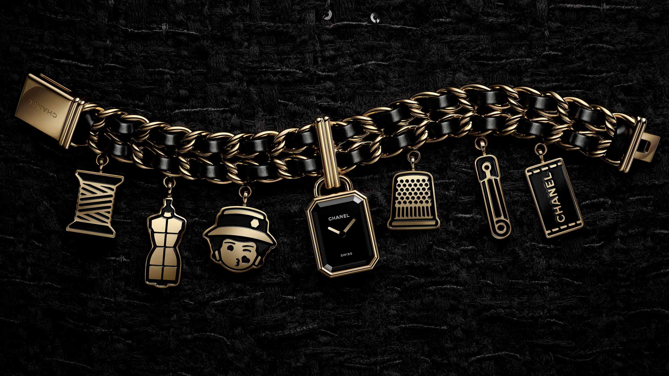 Focus on Première Charms Bracelet, Couture Collection, 2024