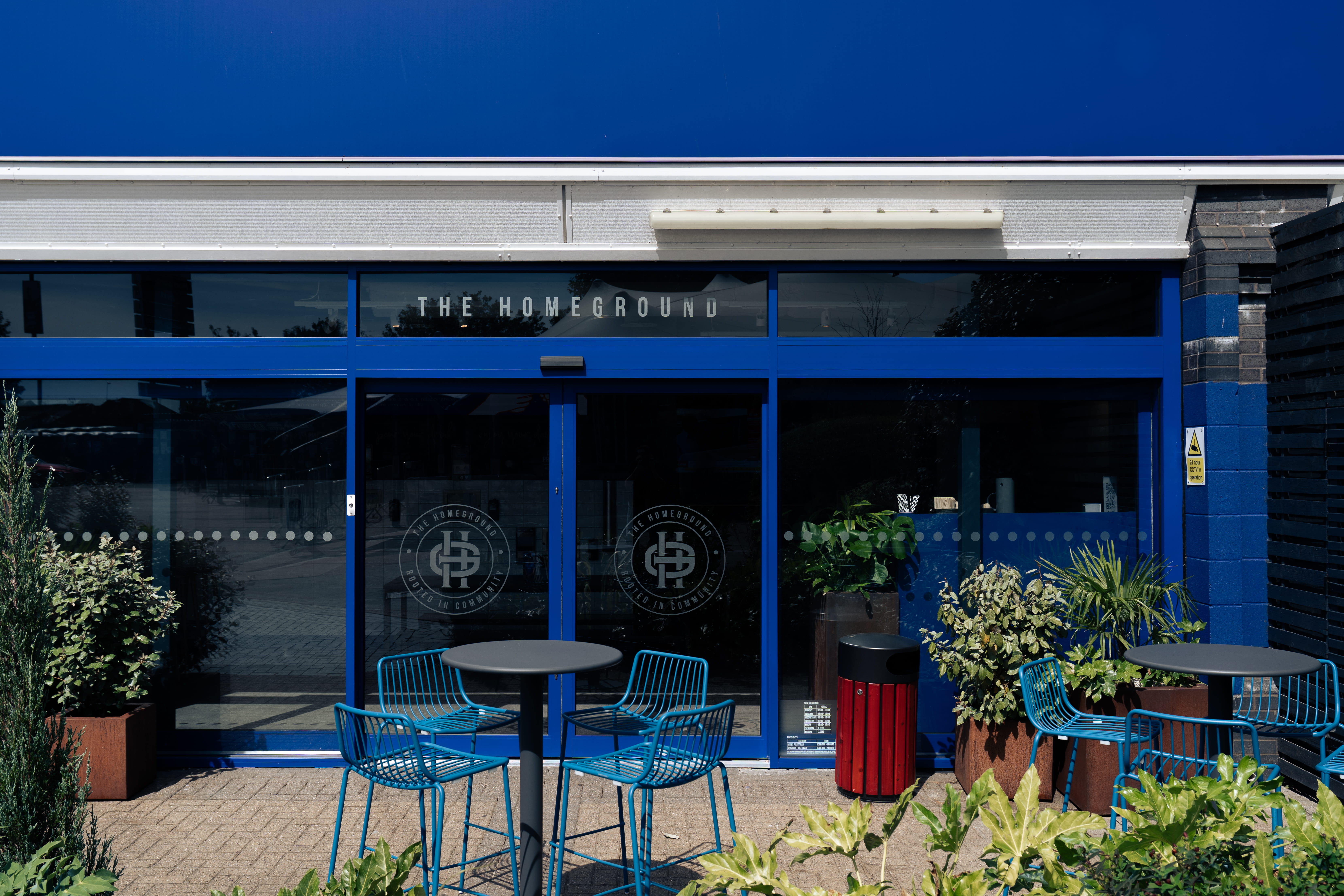 A premium bar with fine details designed by Layrd interior design firm