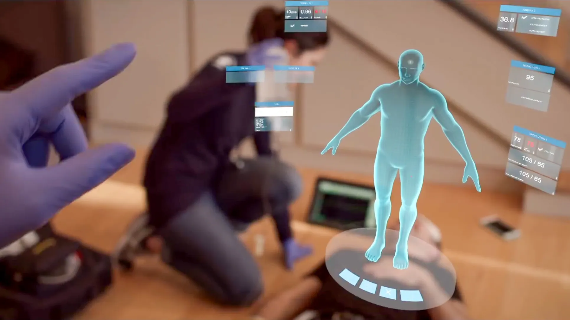 Mixed reality interface with a 3D hologram of a patient allowing a complete and interactive medical evaluation in telemedicine.