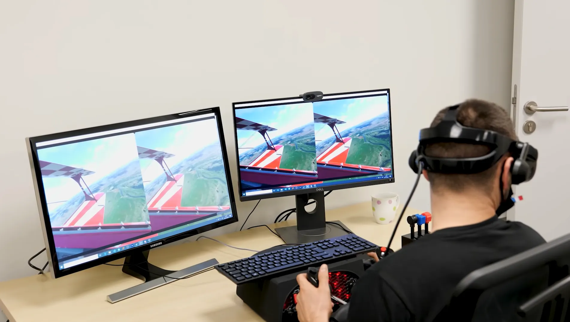 Tests techniques du rendu stéréoscopique de Microsoft Flight Simulator VR, réalisés par l’équipe HoloForge pour garantir fluidité et performance.